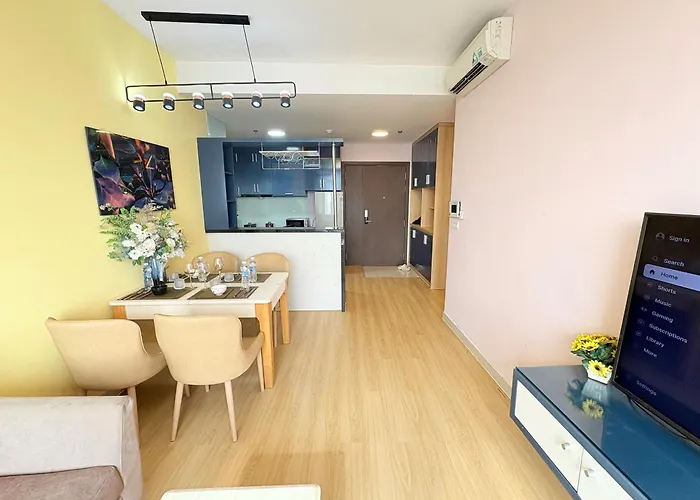 Cbd Luxury Apartment In Rivergate Tower